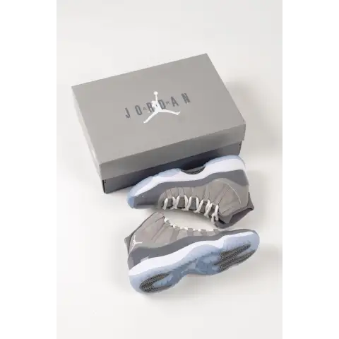 JORDAN RETRO “11